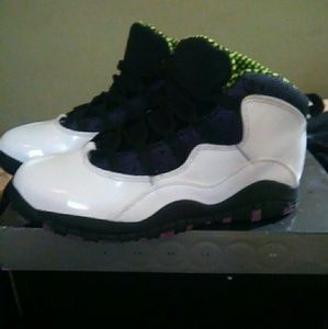 Size 3youth Jordan 10 Retros